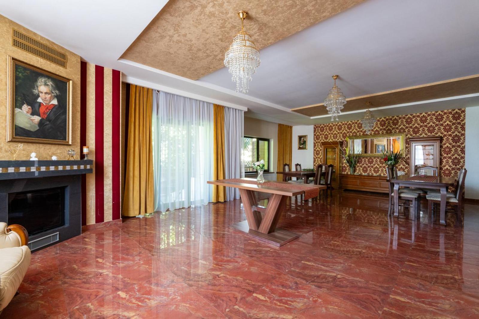 Farawayhomes Aparthotel Near Vienna Airport - Anytime Self Check-In Bruck an der Leitha Eksteriør billede