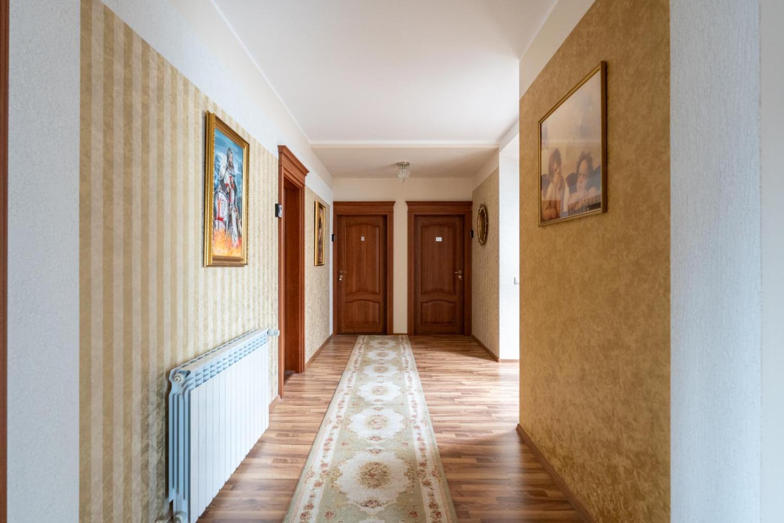 Farawayhomes Aparthotel Near Vienna Airport - Anytime Self Check-In Bruck an der Leitha Eksteriør billede