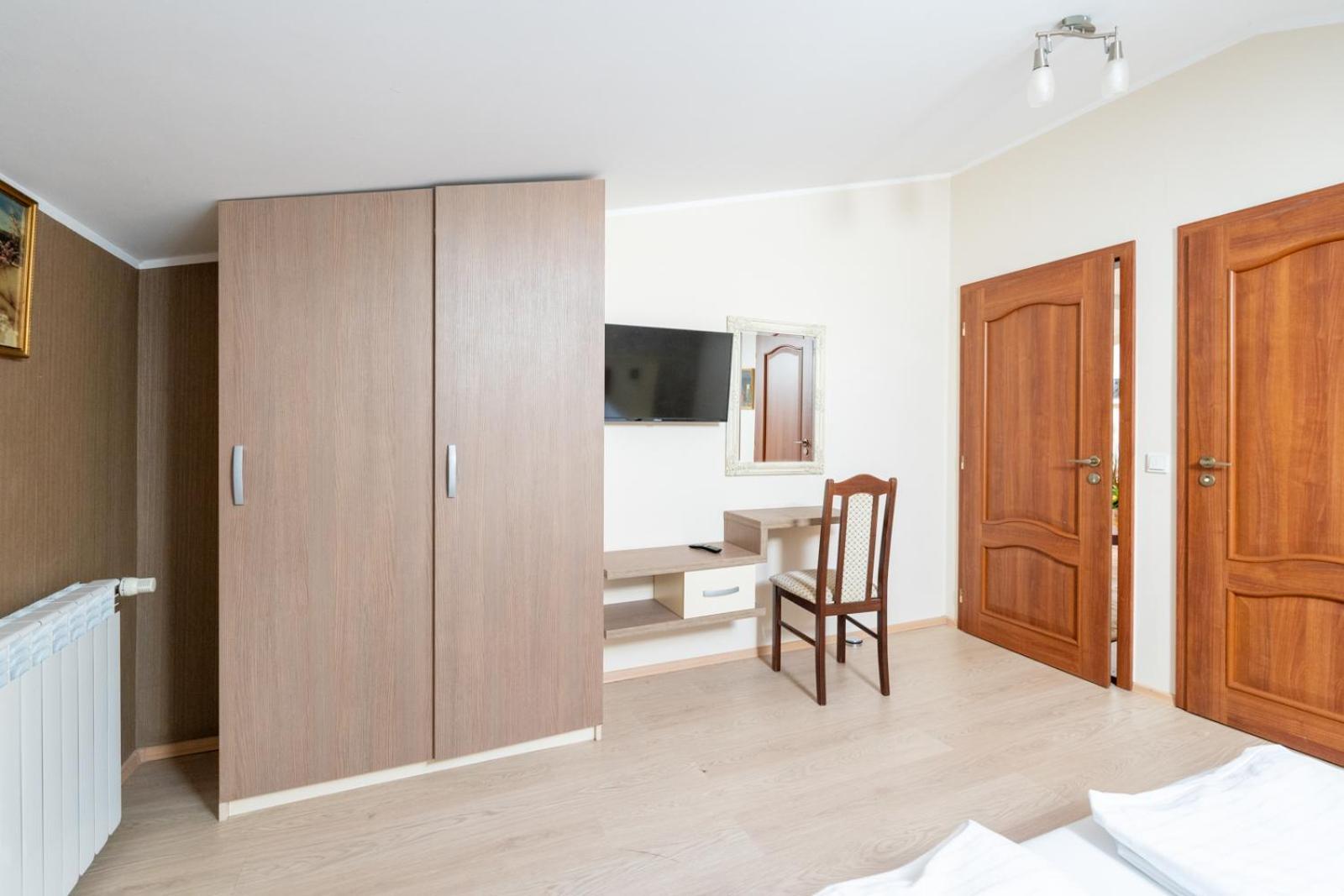 Farawayhomes Aparthotel Near Vienna Airport - Anytime Self Check-In Bruck an der Leitha Eksteriør billede
